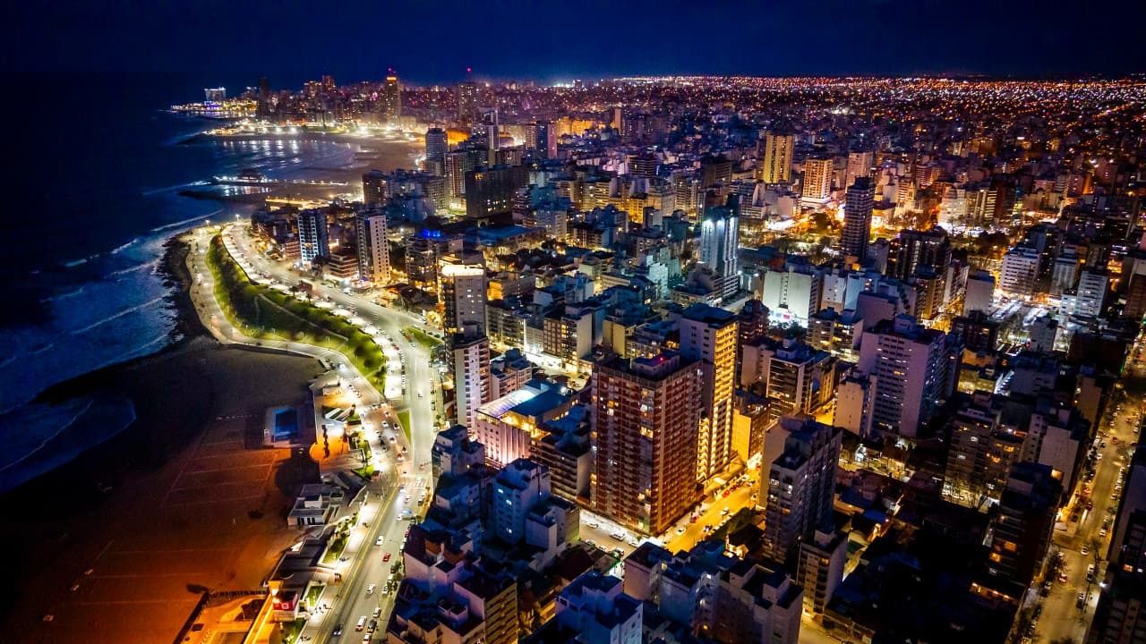 En casos de violencia de género se podrá llamar a la línea 144, y ante situaciones de emergencia, comunicarse con el 911.
