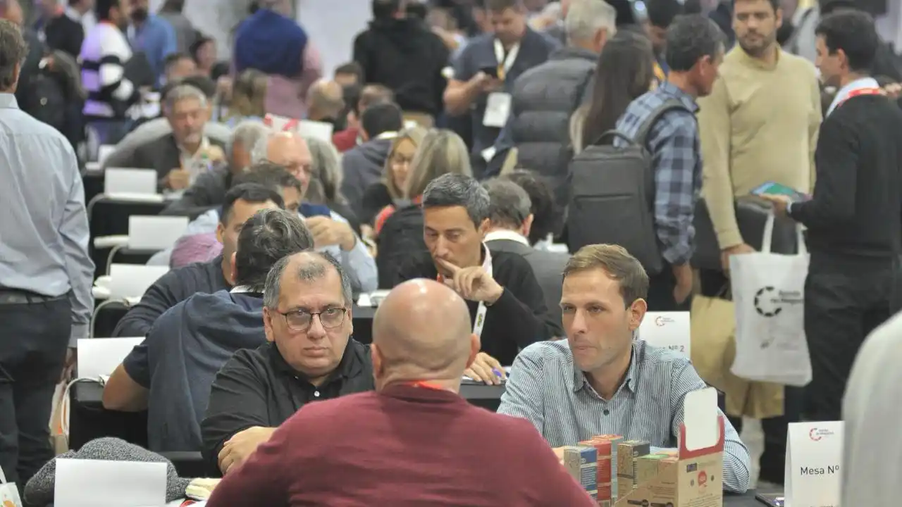 Exitosa segunda edición de “El Comercio y la Industria en el Centro: 400 empresas y 5.000 rondas de negocios”