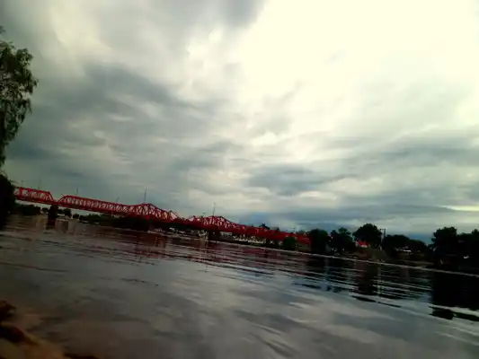 El río Gualeguaychú podría complicar a los prestadores de la zona costera