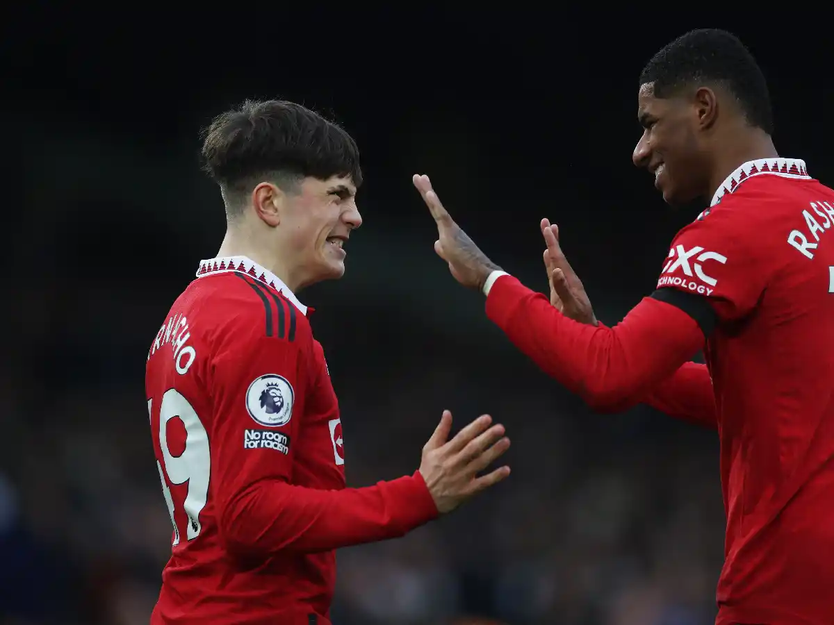 Garnacho se anotó en la red para Manchester United