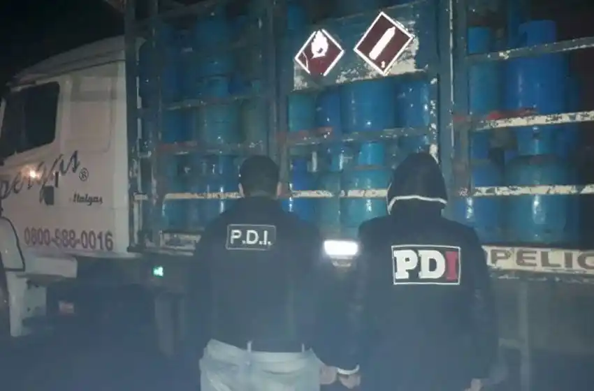 Recuperaron un cargamento de 750 garrafas robadas