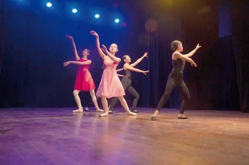 Festival de Arte Joven 2021: danza, video, pintura, teatro, música y lectura