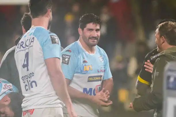 Bruni enfrenta su segundo partido en Bayonne.
