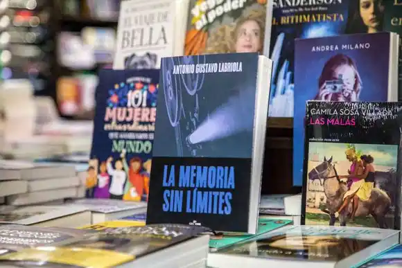 El cine y la literatura en la memoria sin límites de Gustavo Labriola