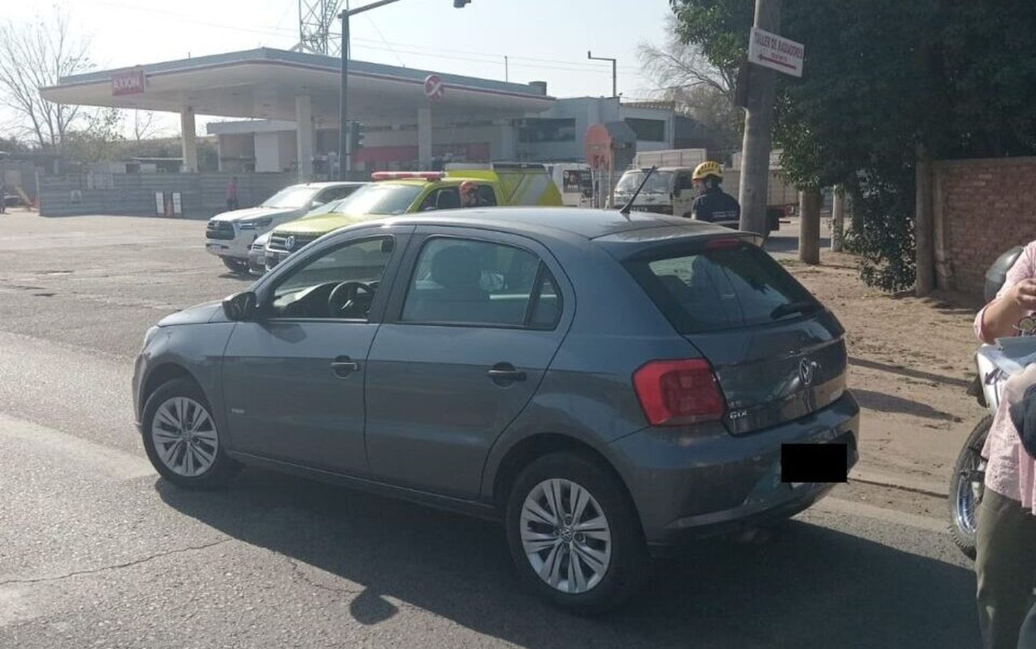 Choque entre auto y moto en el tramo urbano venadense de ruta 8