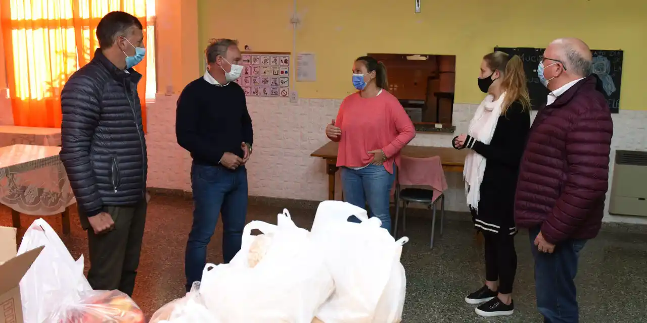 Se distribuyeron alimentos y productos saludables