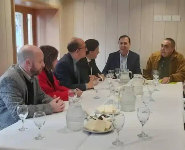 Gestiones para promocionar el “Paseo Lalín” y sumar en Chascomús un mojón del Camino de Santiago