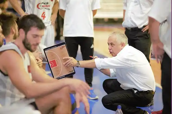 Central busca cambiar su imagen y poder igualar la serie ante San Martín