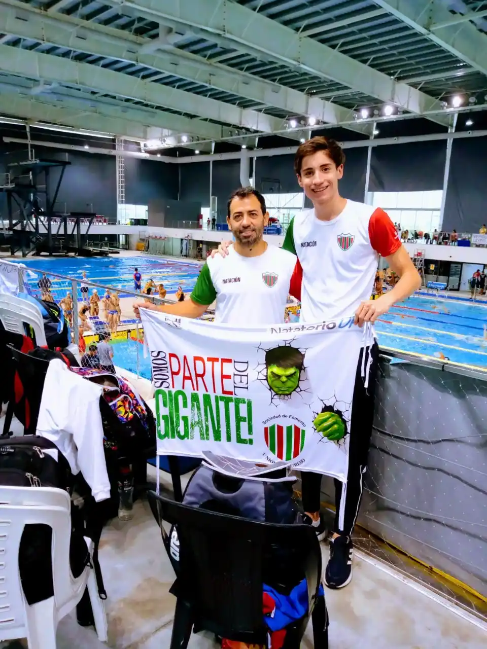 El entrenador Marcelo Honorato y Federico Curuchet.