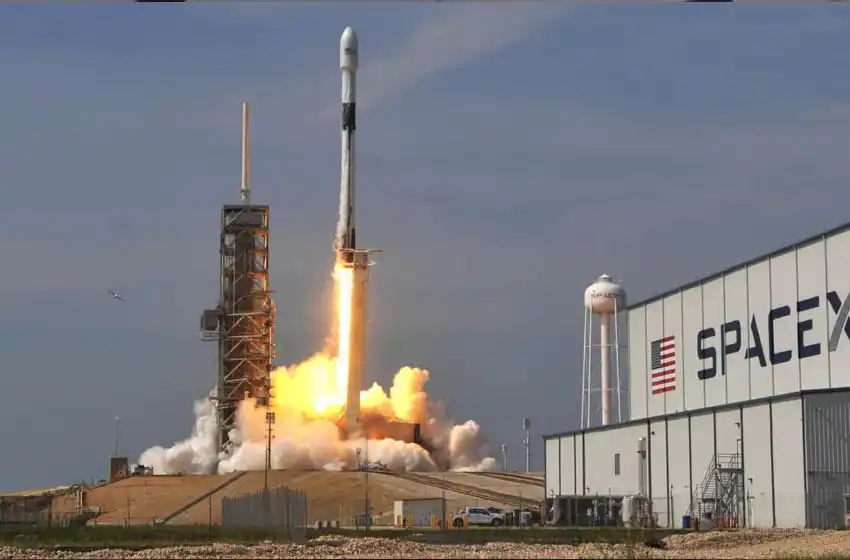 EE.UU vuelve a lanzar una nave tripulada al espacio