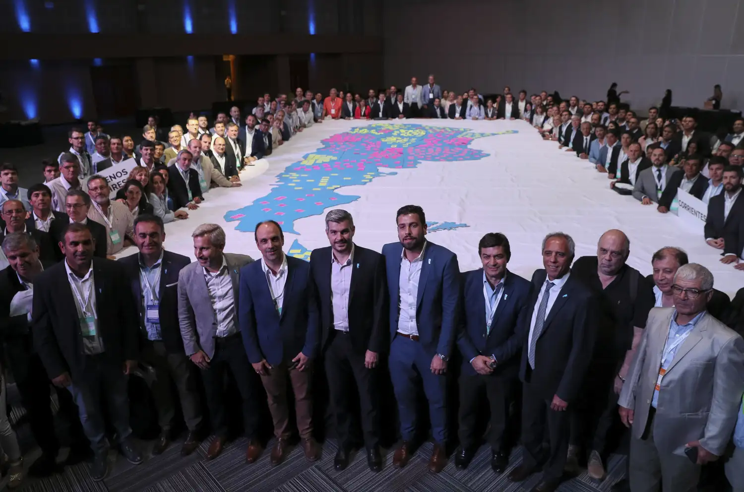 Macri llamó a los intendentes a "no gastar más de lo que se tiene"