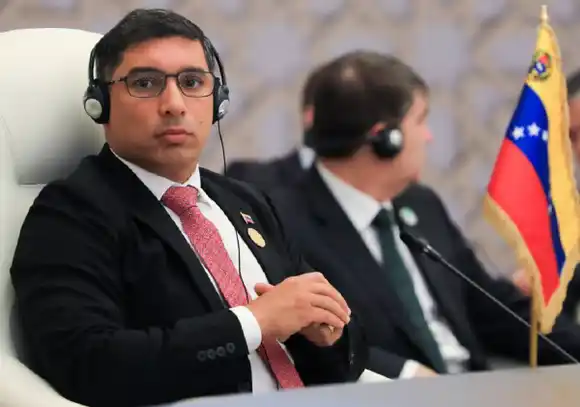 ¡FIRMAN COOPERACIÓN CON TRINIDAD Y BOLIVIA! Venezuela busca potenciar la industria del gas