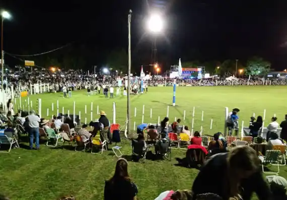 Con gran éxito se desarrolla la Fiesta Provincial del Caballo de Urdinarrain