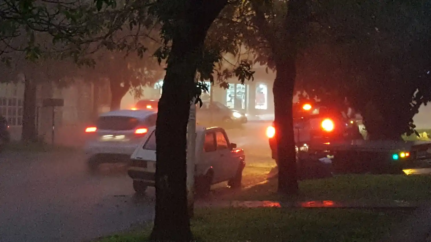 Los riesgos de conducir con lluvia