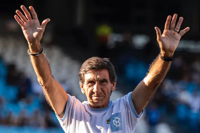 Racing despidió a Gustavo Costas tras la eliminación por Copa Sudamericana
