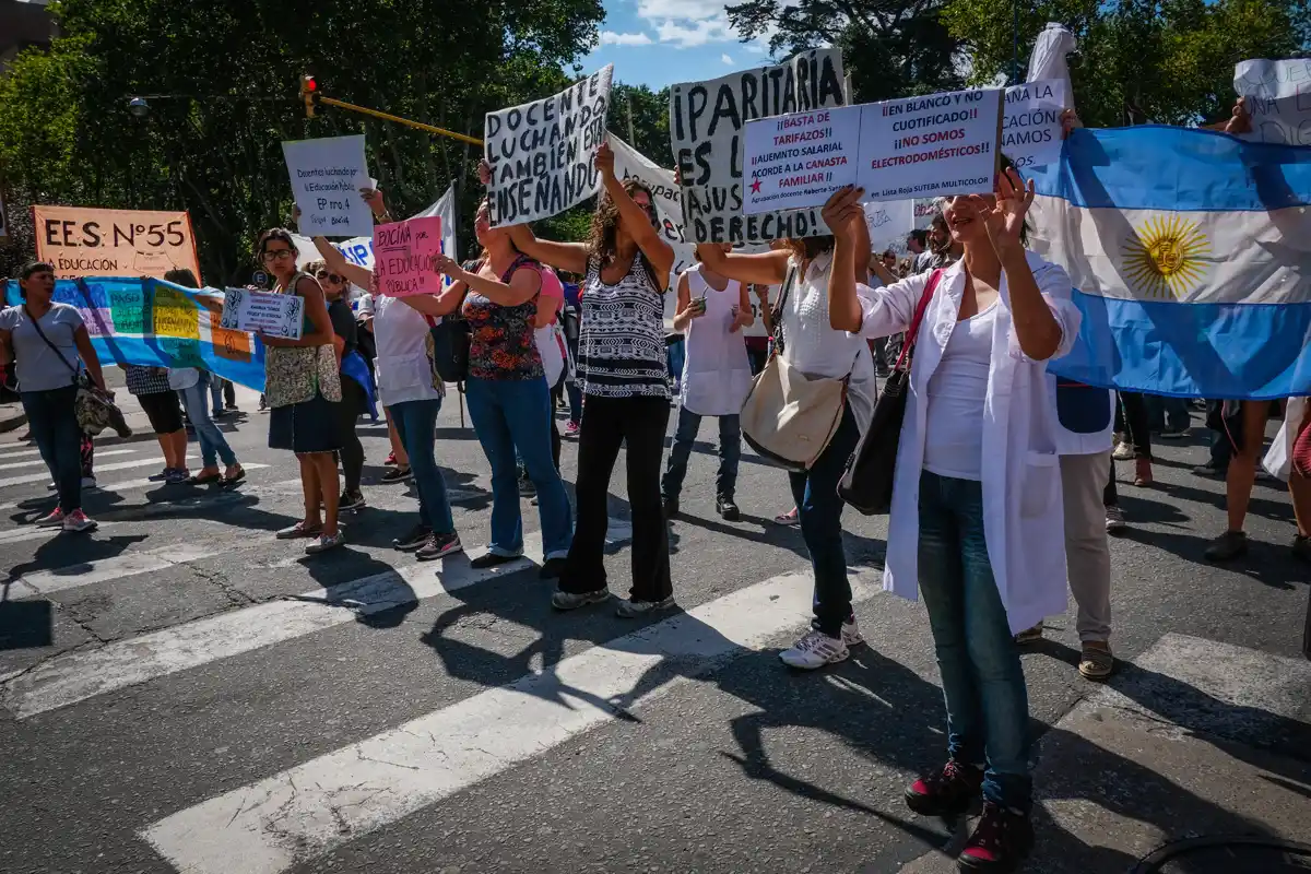 Ordenan al Gobierno a llamar a una Paritaria Nacional Docente