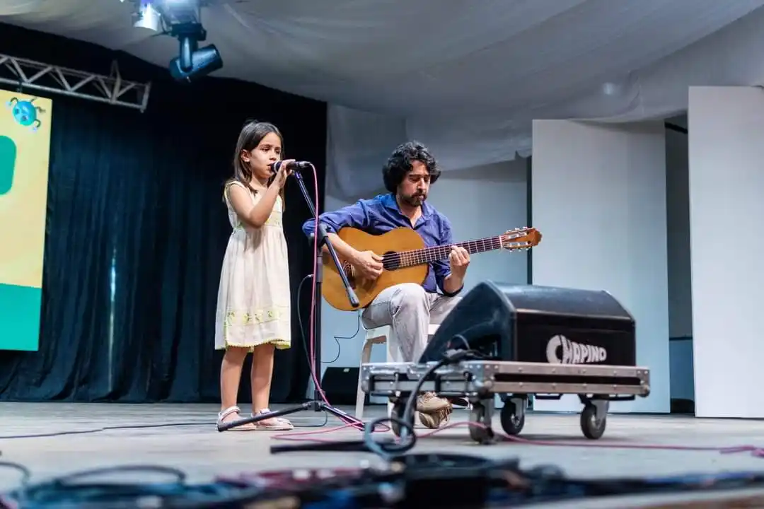 Luisa y Juana Caraballo premiadas en la Fiesta Provincial del Gurí