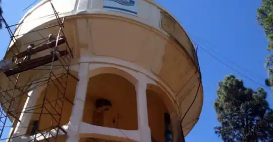Reconquista sin agua por una falla en el acueducto