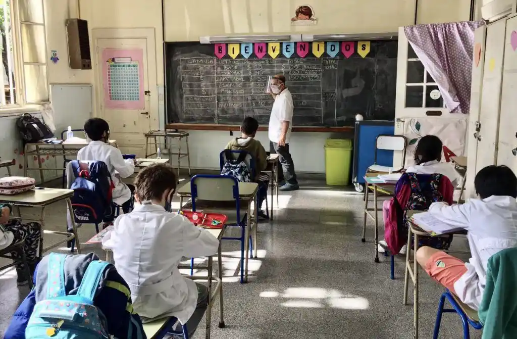 Para la Corte Suprema, el planteo por la presencialidad es de su competencia