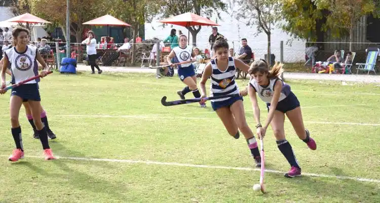 Sábado dispar para los clubes sampedrinos en la AHO