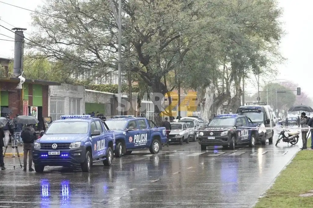 Rosario, otra vez: un muerto y dos heridos tras feroz balacera en zona oeste