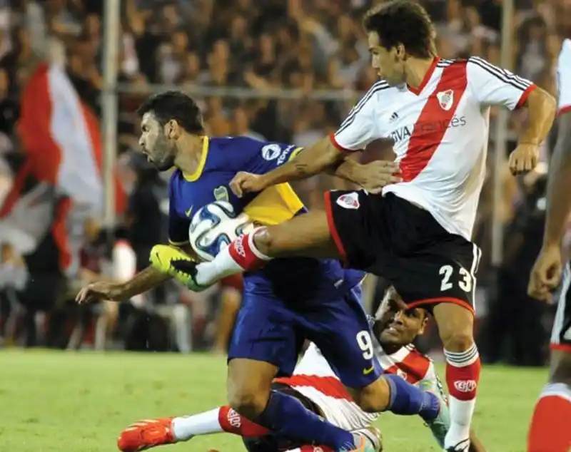 Apareció Teo Gutiérrez y River festejó en Mendoza