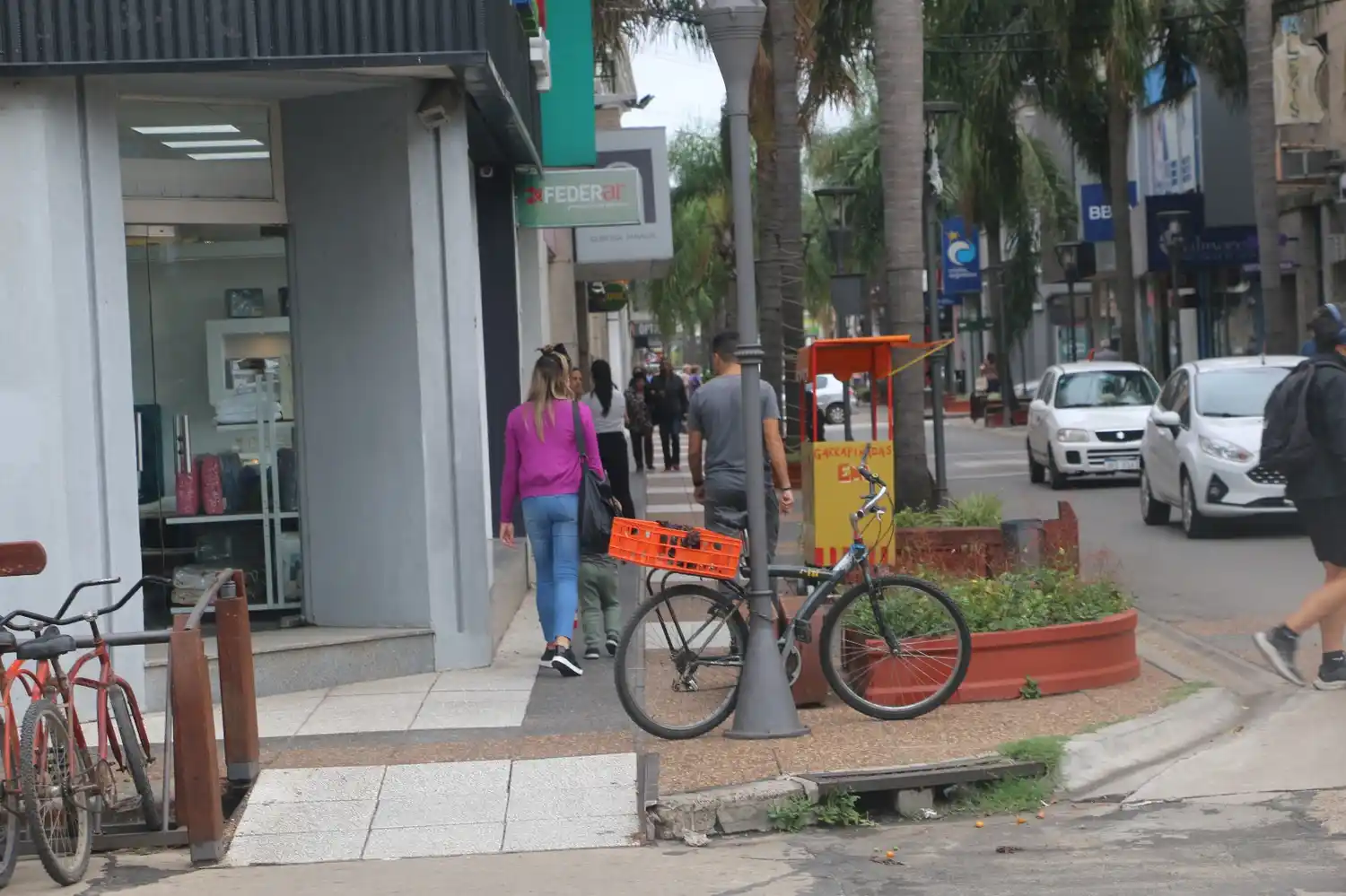 centro comerciantes negocios compradores - 1