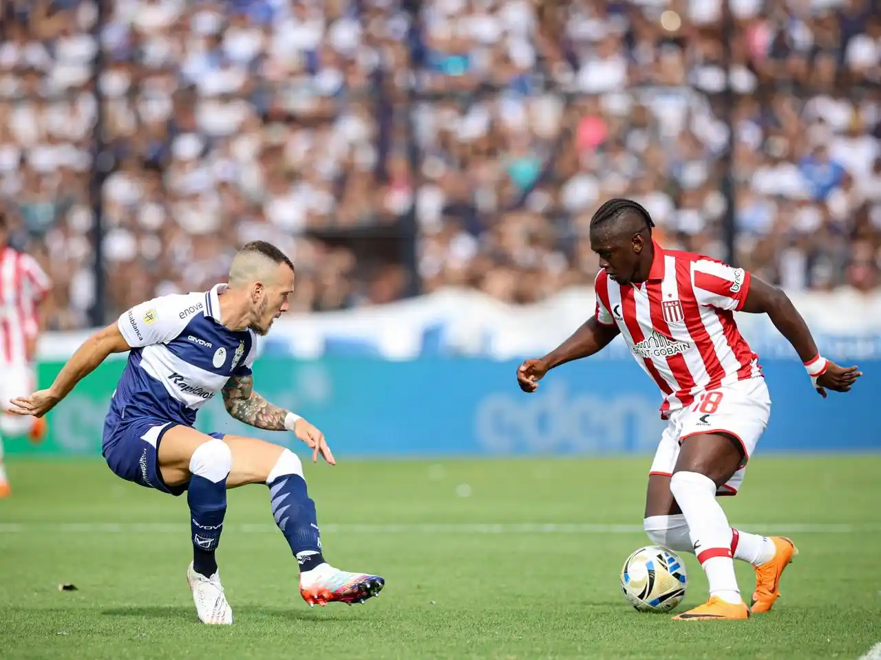 Estudiantes se quedó con el clásico