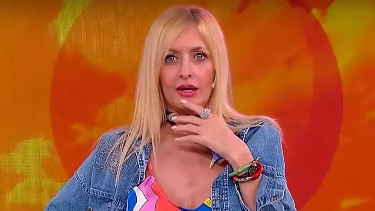 Fue escrachada por una vecina del edificio.