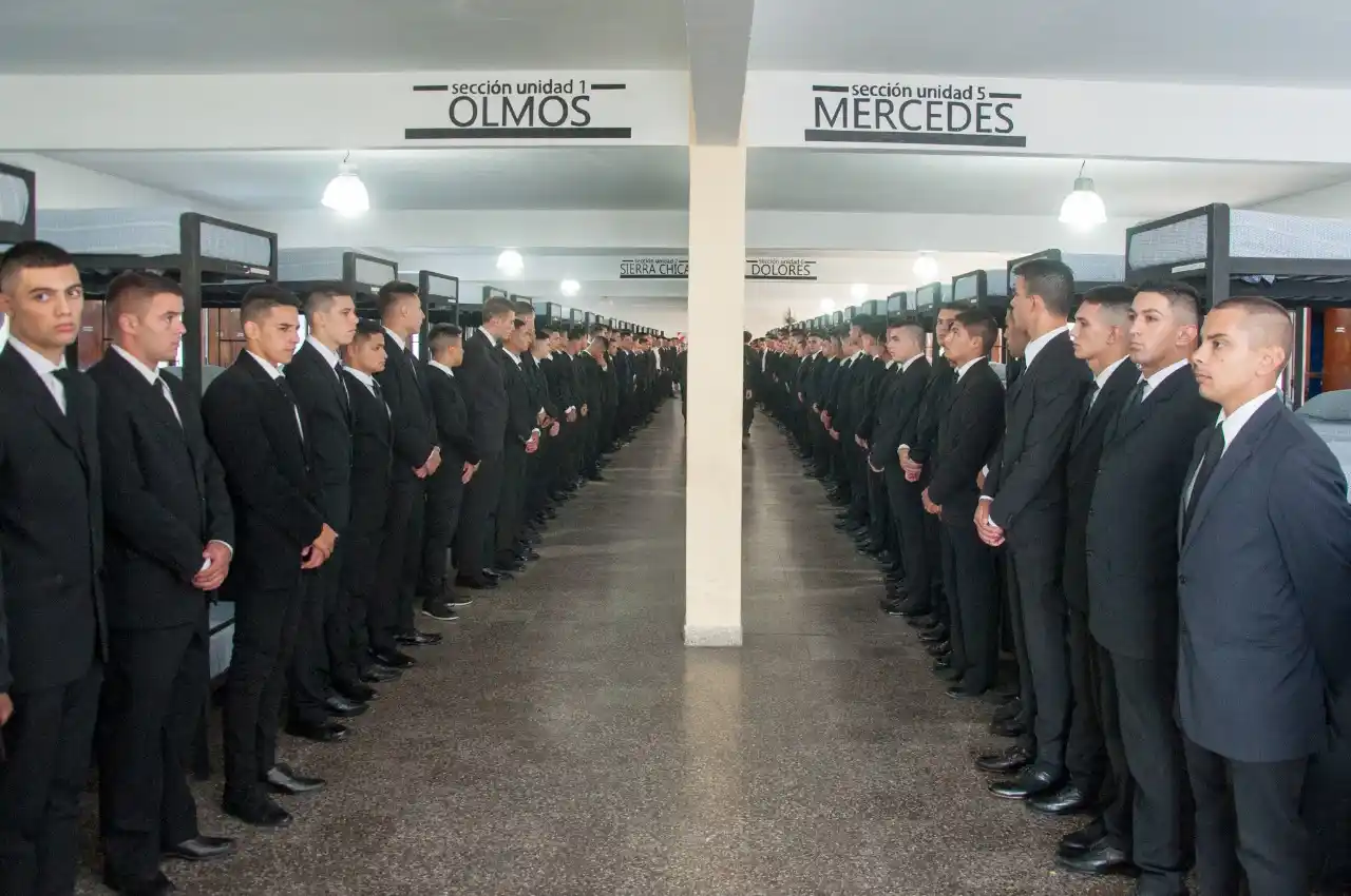 Aspirantes a oficiales penitenciarios iniciaron la carrera con un curso introductorio 