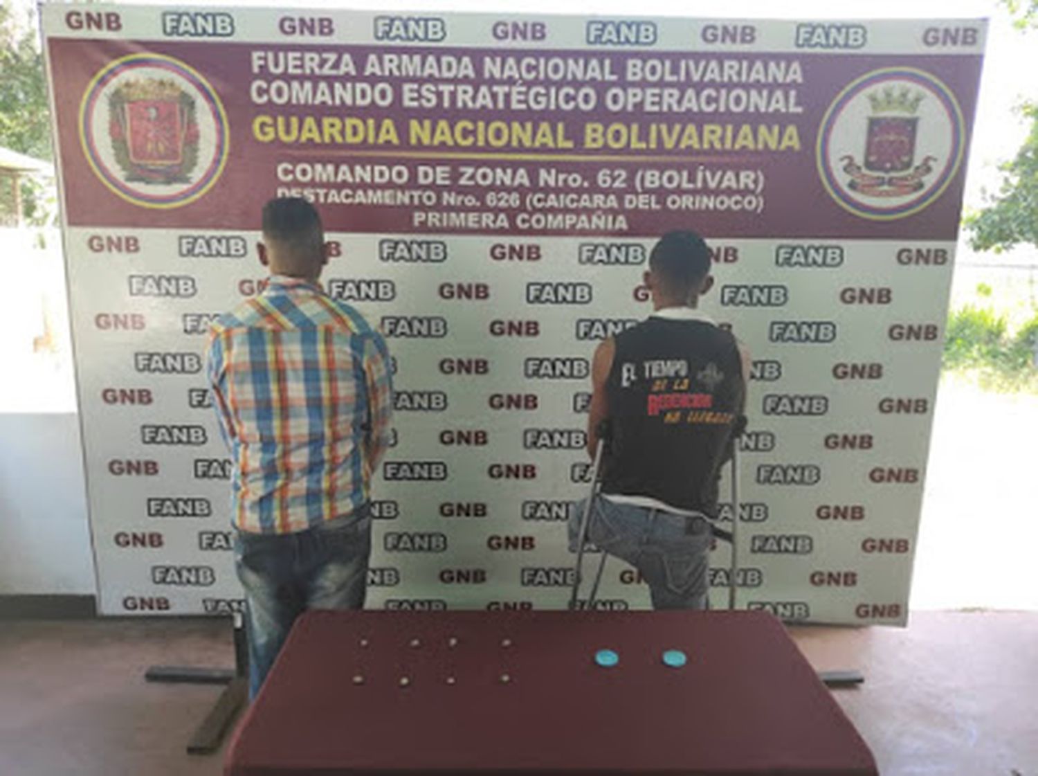 POR VENDER Y DISTRIBUIR SUSTANCIAS ESTUPEFACIENTES: tres sujetos fueron capturados