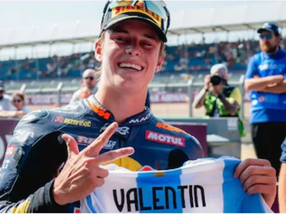 Valentin Perrone terminó tercero en el Moto3 en el GP de Gran Bretaña. Foto: IG V.Perrone