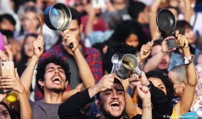 El “no te metas” agoniza y empezó su camino de retirada