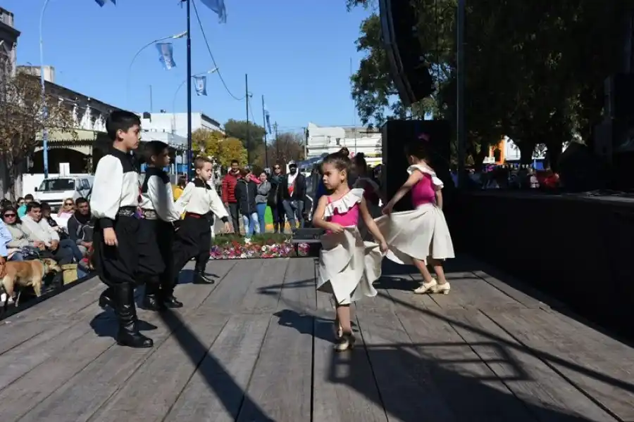 Nutrida agenda de eventos 