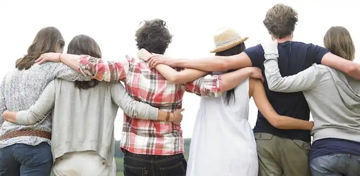 Amigos más allá de la muerte   