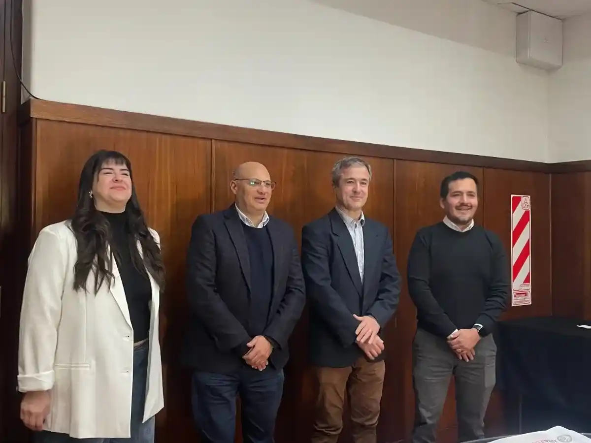 Convenio. El intendente Pablo Barrena visitó la UBA