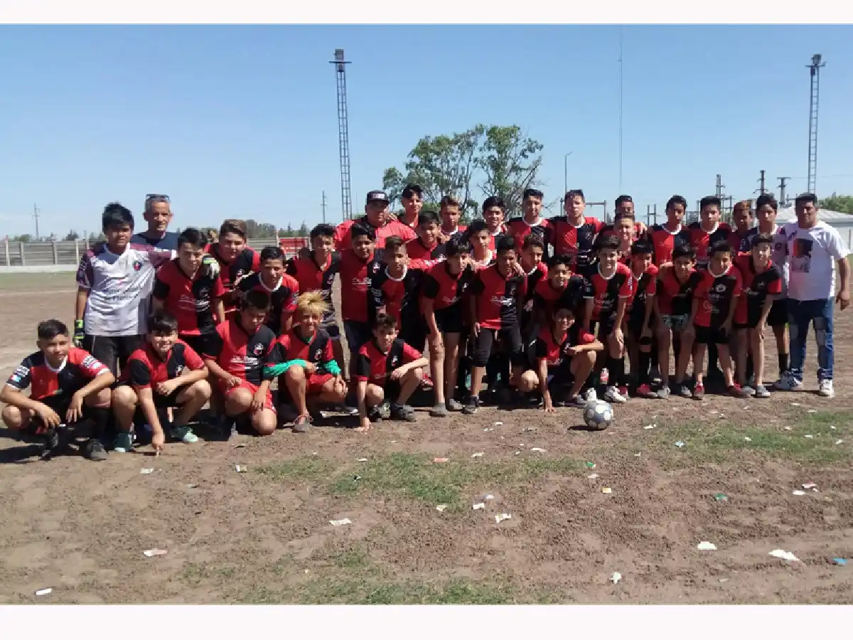 Las inferiores siguen sumando títulos