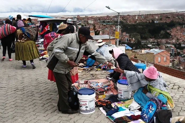 La mayoría de las mujeres subsiste en Bolivia entre la precariedad laboral y la informalidad