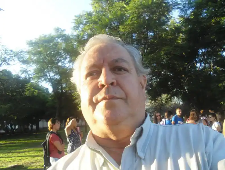 “El policía no puede protestar ni discutir su salario: eso tiene que cambiar”