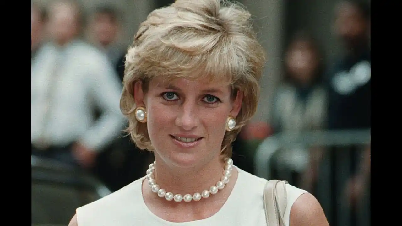 El amante de Lady Di rompió el silencio