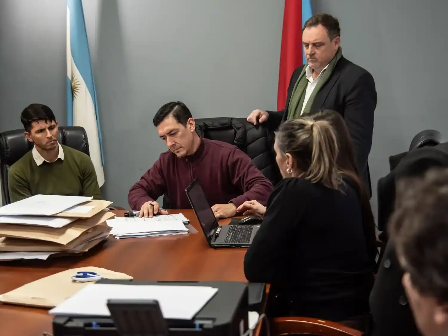 Se abrieron los sobres de las licitaciones para adquirir maquinaria vial