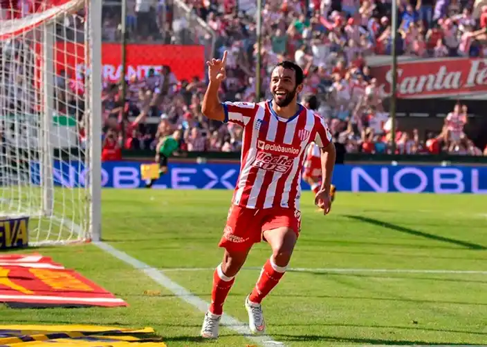 Lucas Gamba está en el radar de Belgrano