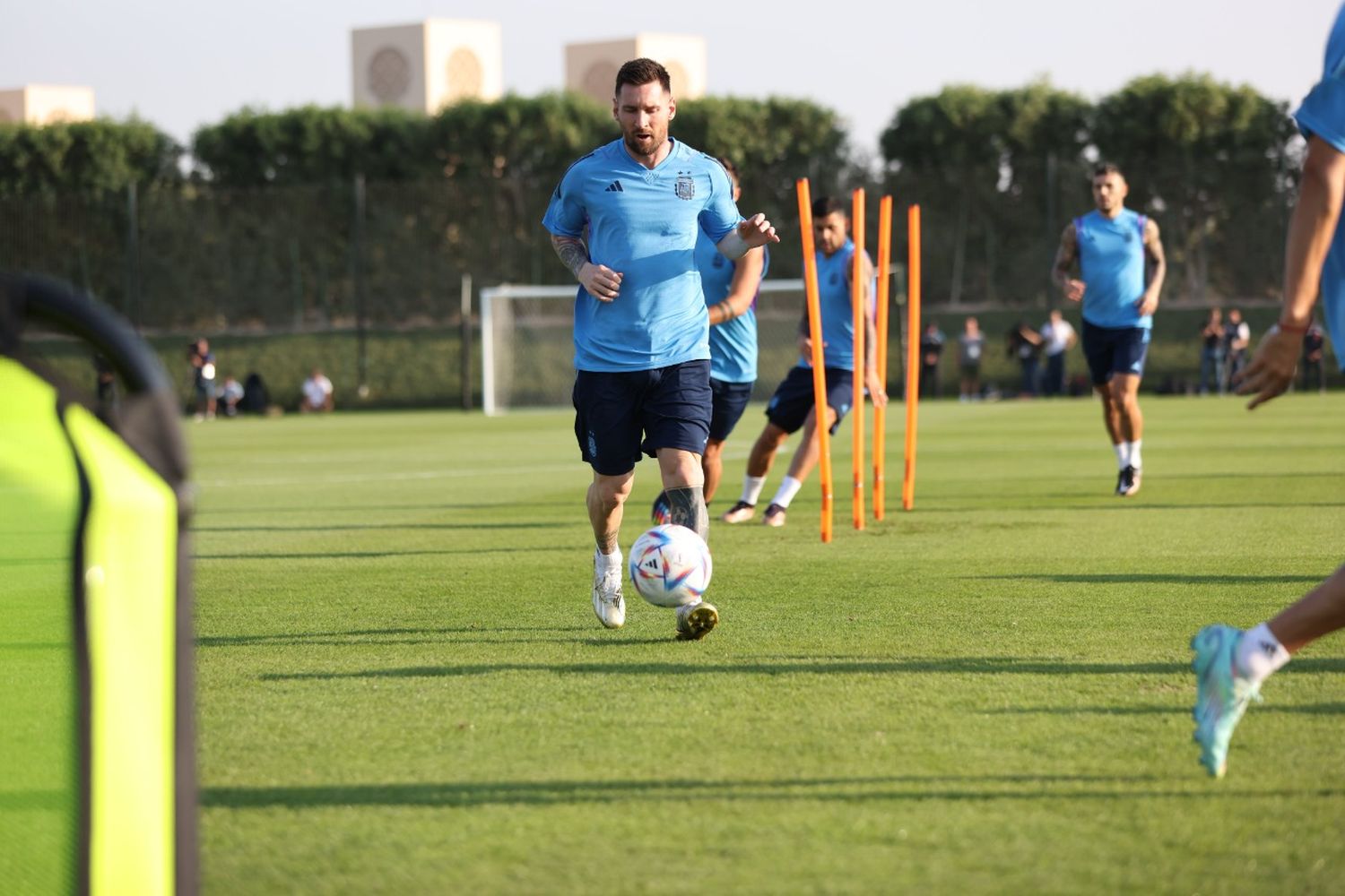 Con Messi como bandera, Argentina busca dar el primer paso frente a Arabia Saudita