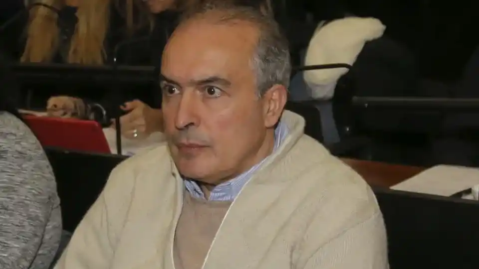 Estará preso en Ezeiza José López uno de los condenados en la causa Vialidad luego de que se entregara.