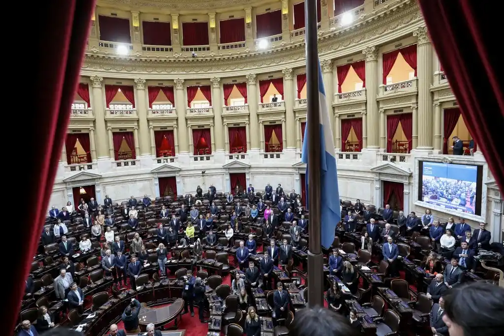 Sesión especial en la Cámara de Diputados en homenaje al papa Francisco