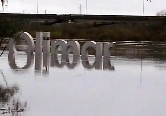 Hay más de 5 mil evacuados en Uruguay por inundaciones