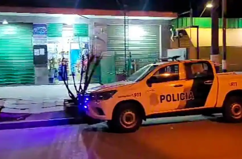 Se enojó y rompió el monitor de un local de ropa