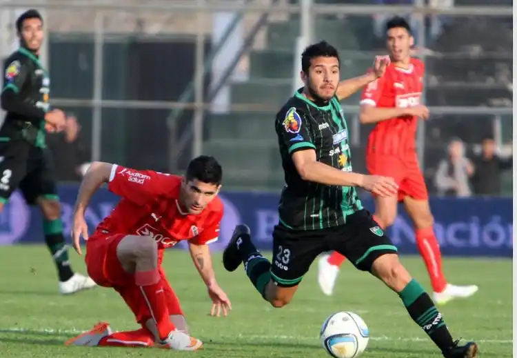 Aldosivi le apunta al regreso de Sebastián Navarro