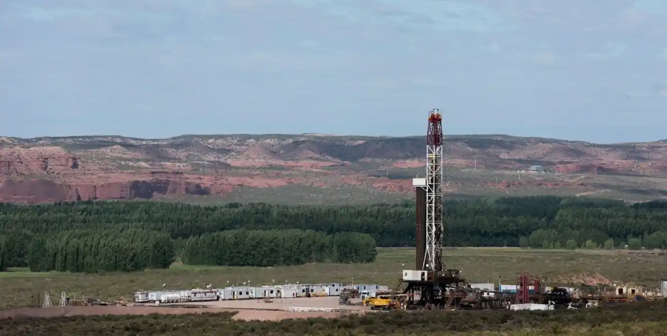 El plan estratégico de YPF proyecta exportaciones millonarias hacia 2030.