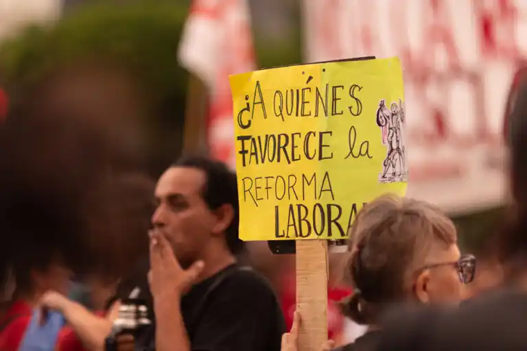 El Senado aprobó la reforma laboral y el Gobierno logró un triunfo clave